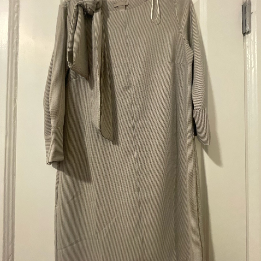 H&M belted white printed long sleeve casual dress, size S